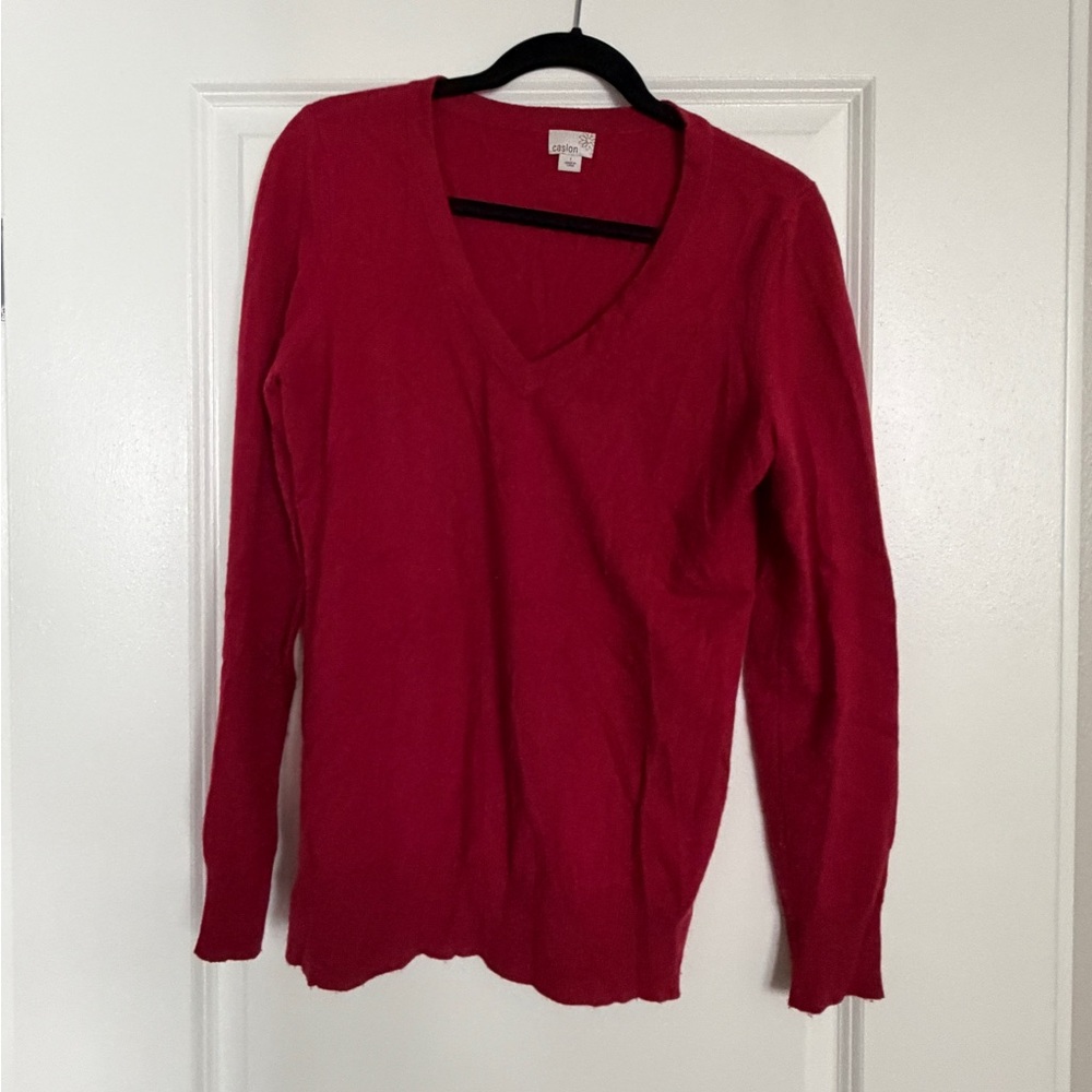 Caslon V-Neck Sweater in Berry Red